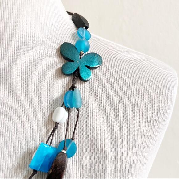 Butterfly Bohemian Three Strand Necklace Blue - Picture 4 of 6